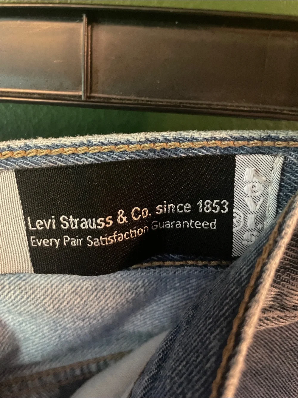 Levis Silver Tab 94’ Wide Leg Baggy Jeans Distressed Faded Jeans Size 30x31